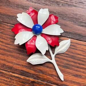 Vintage Retro 50s/60s Groovy Floral Enamel Pin Red White Blue